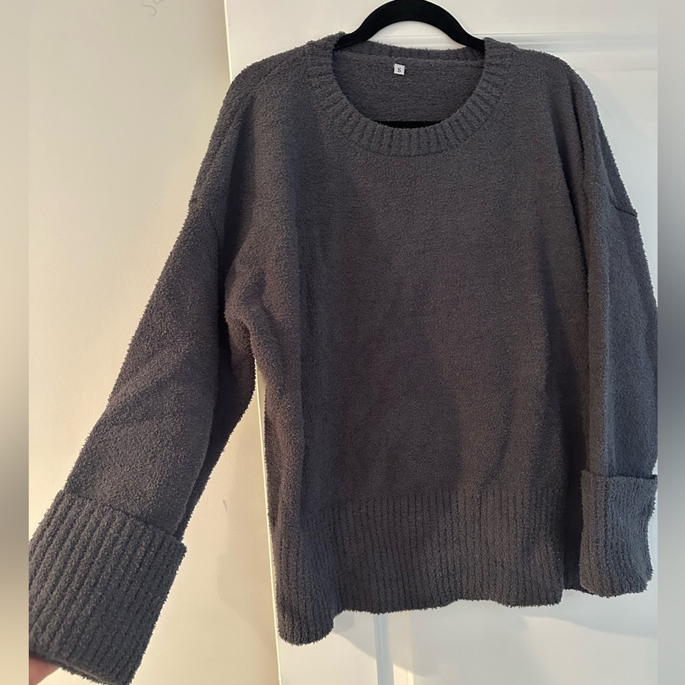 Oversized charcoal gray sweater